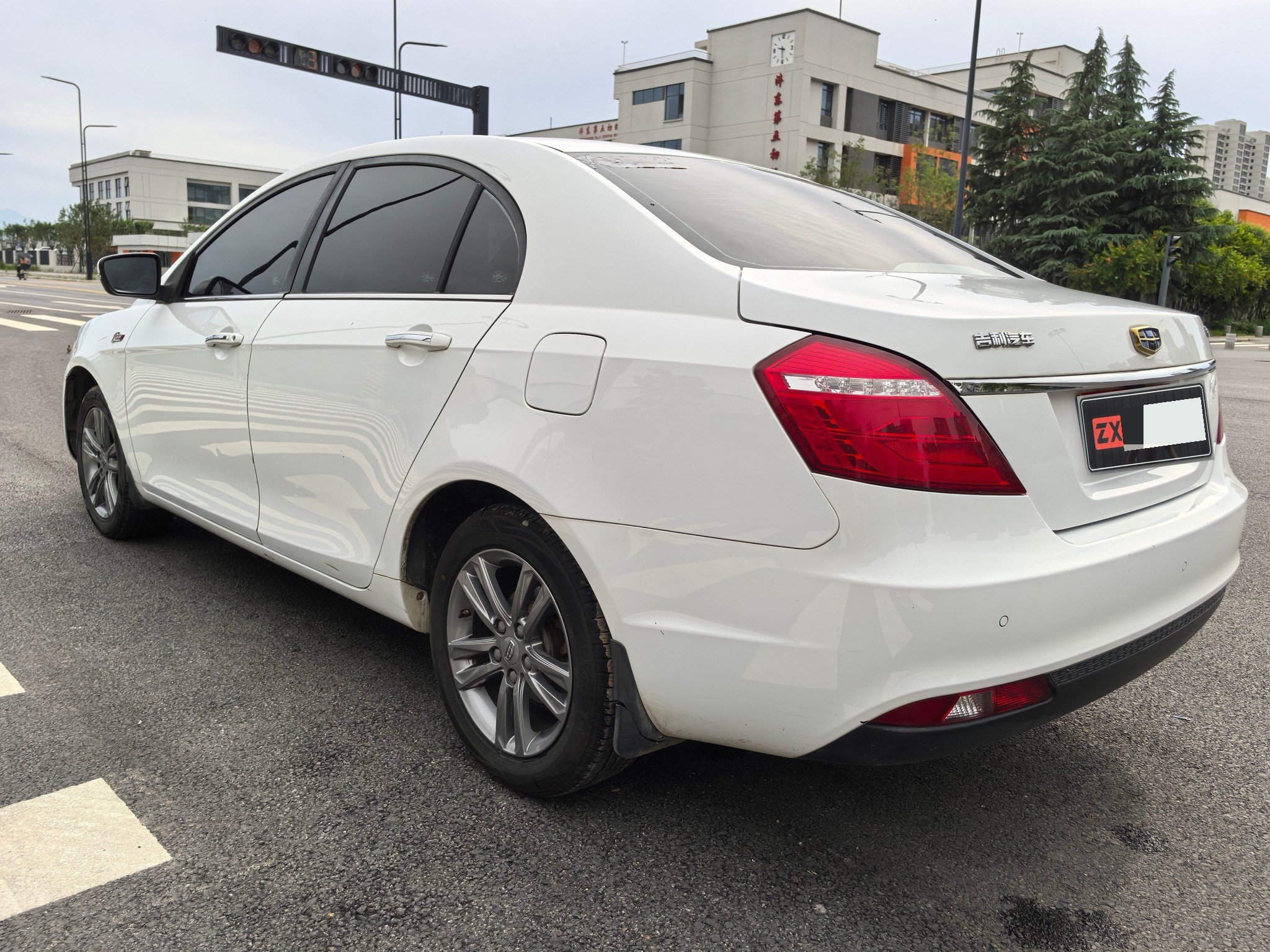 GEELY Emgrand 2017 #6 GEELY Emgrand 2017 изображение автомобиля #6