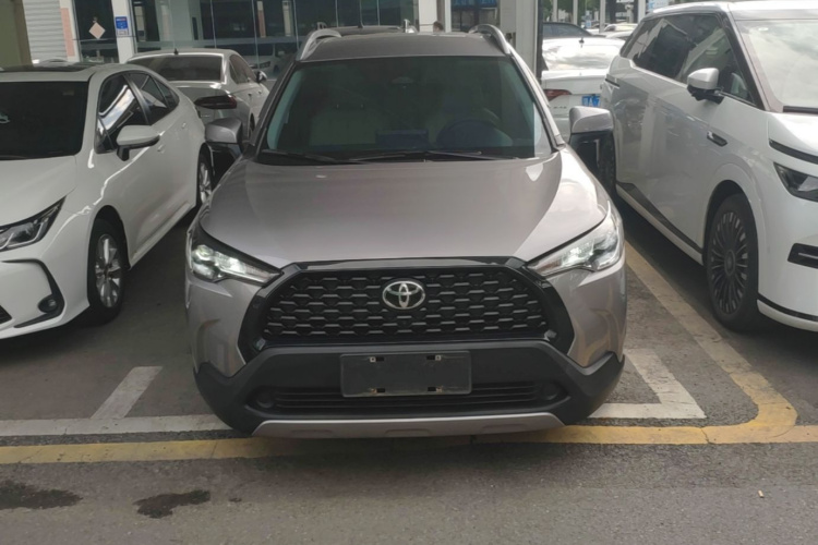 Toyota Corolla Cross 2025 #3 Toyota Corolla Cross 2025 car image #3