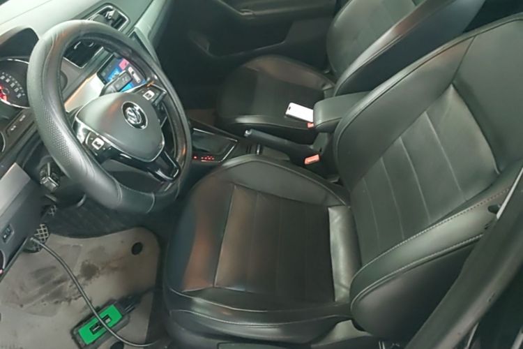 Volkswagen Lavida 2018 car image #15