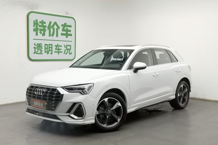 Audi Q3 2023 car image 