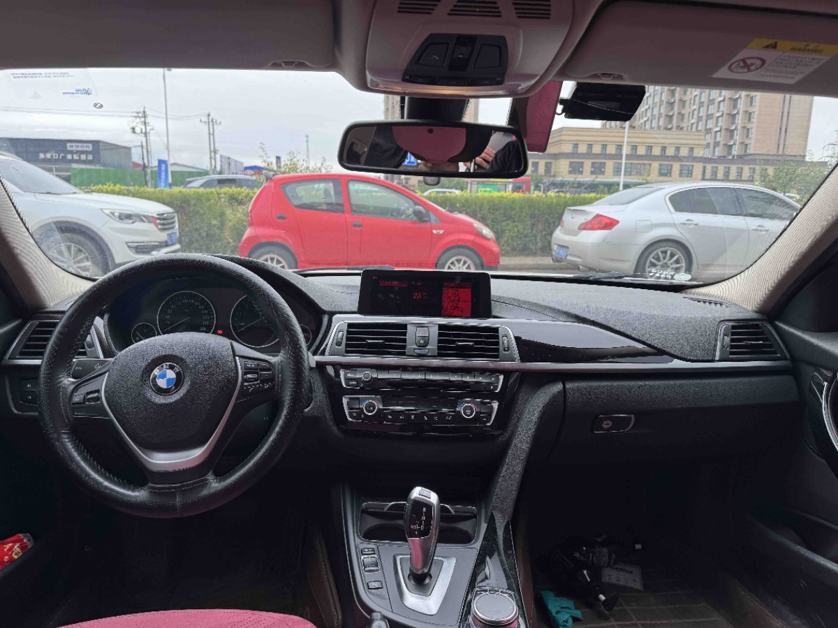 BMW 3 Series 2019 #8 BMW 3 Series 2019 car image #8