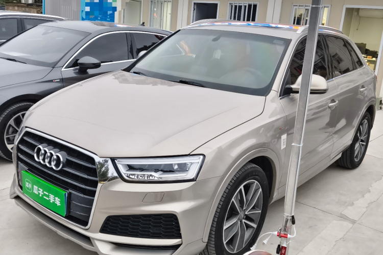 Audi Q3 2019 #2 Audi Q3 2019 immagine di auto #2