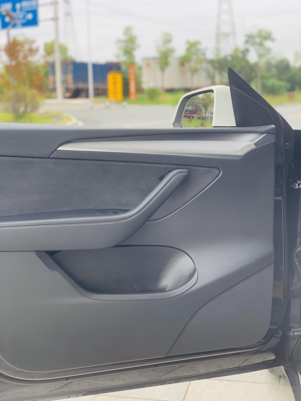 Tesla Model Y 2024 #19 Tesla Model Y 2024 car image #19