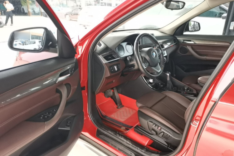 BMW X1 2019 صورة سيارة #16