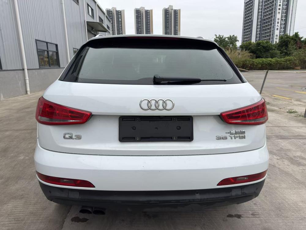 Audi Q3 2015 #5 Audi Q3 2015 car image #5