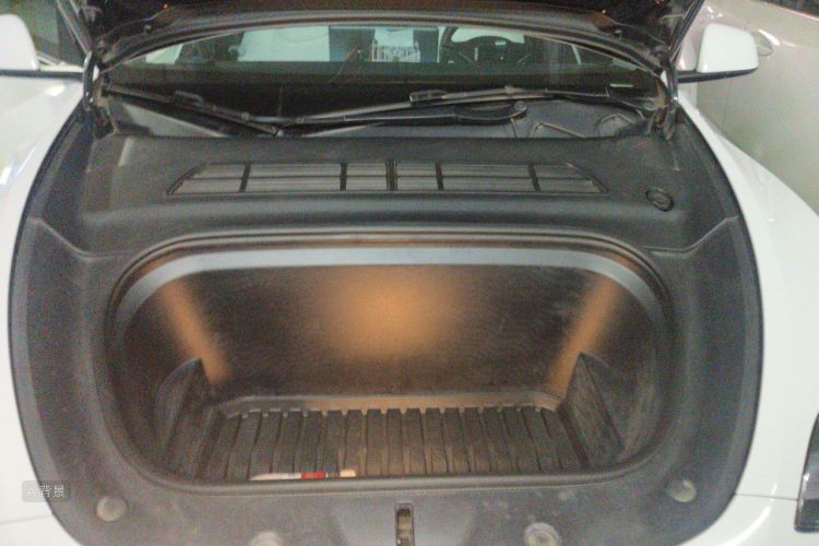 Tesla Model Y 2022 imagem de carro #22