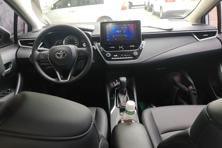 Toyota Corolla 2022 car image #10