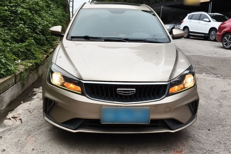 GEELY Emgrand 2021 #3 GEELY Emgrand 2021 car image #3