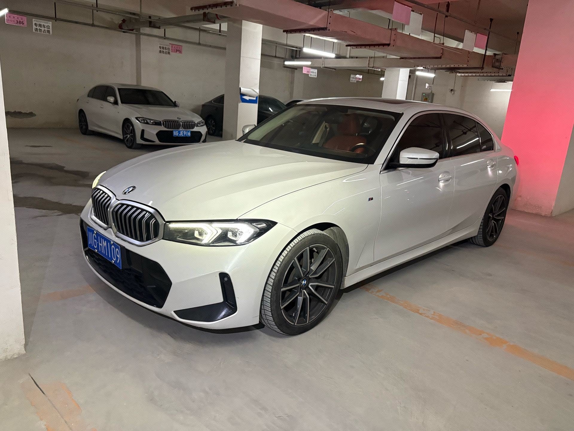BMW 3 Series 2024 BMW 3 Series 2024 immagine di auto