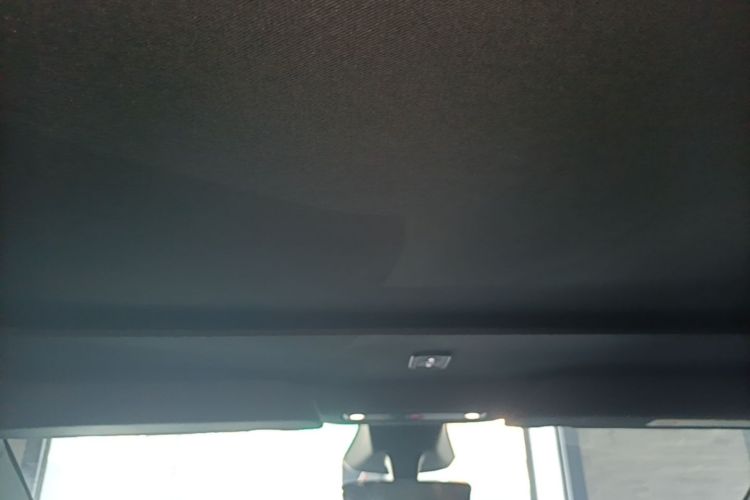 Tesla Model Y 2026 car image #18