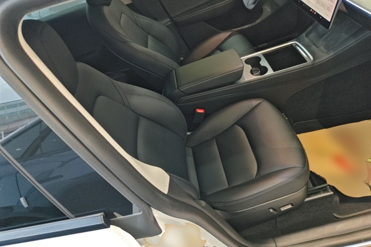 Tesla Model Y 2024 #24 Tesla Model Y 2024 immagine di auto #24
