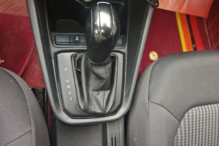 Volkswagen Santana 2022 car image #14