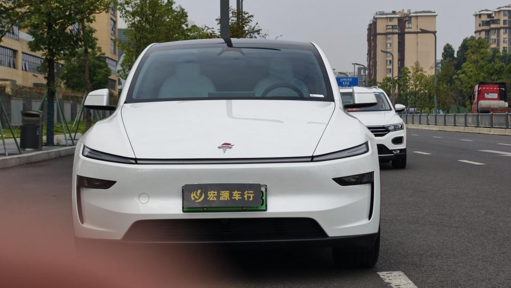 Tesla Model Y 2025 #2 Tesla Model Y 2025 imagen de coche #2