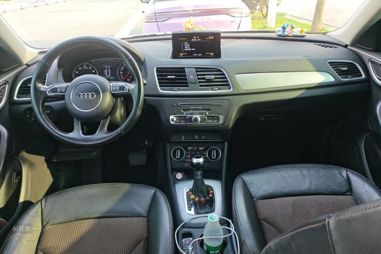 Audi Q3 2018 #11 Audi Q3 2018 car image #11