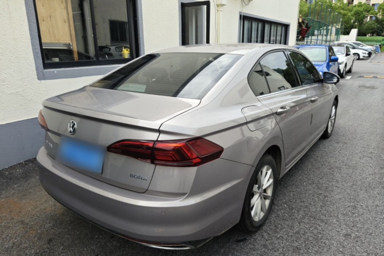 Volkswagen Bora 2019 car image #7