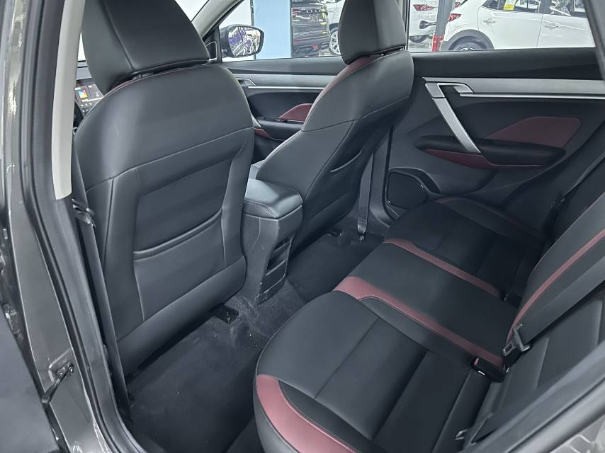 GEELY Coolray 2022 car image #8