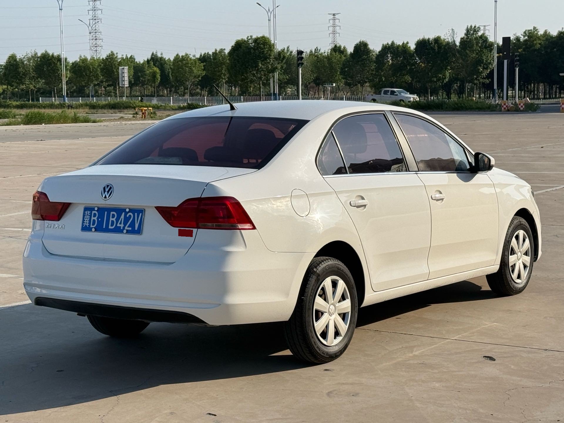 Volkswagen Santana 2019 car image #7