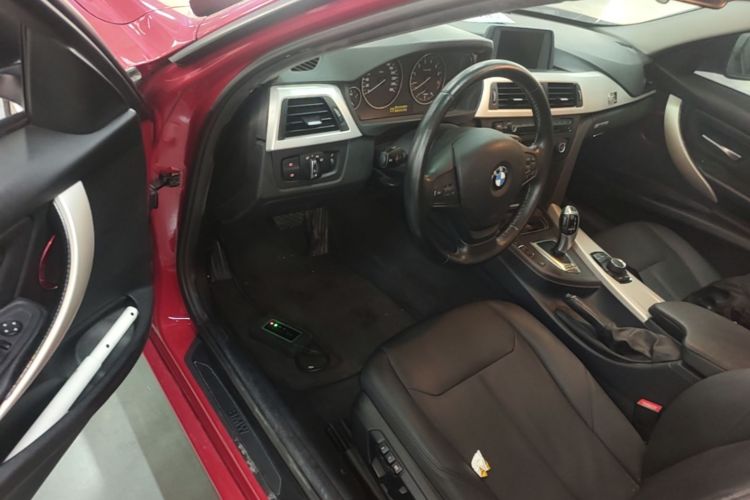 BMW 3 Series 2015 #16 BMW 3 Series 2015 car image #16