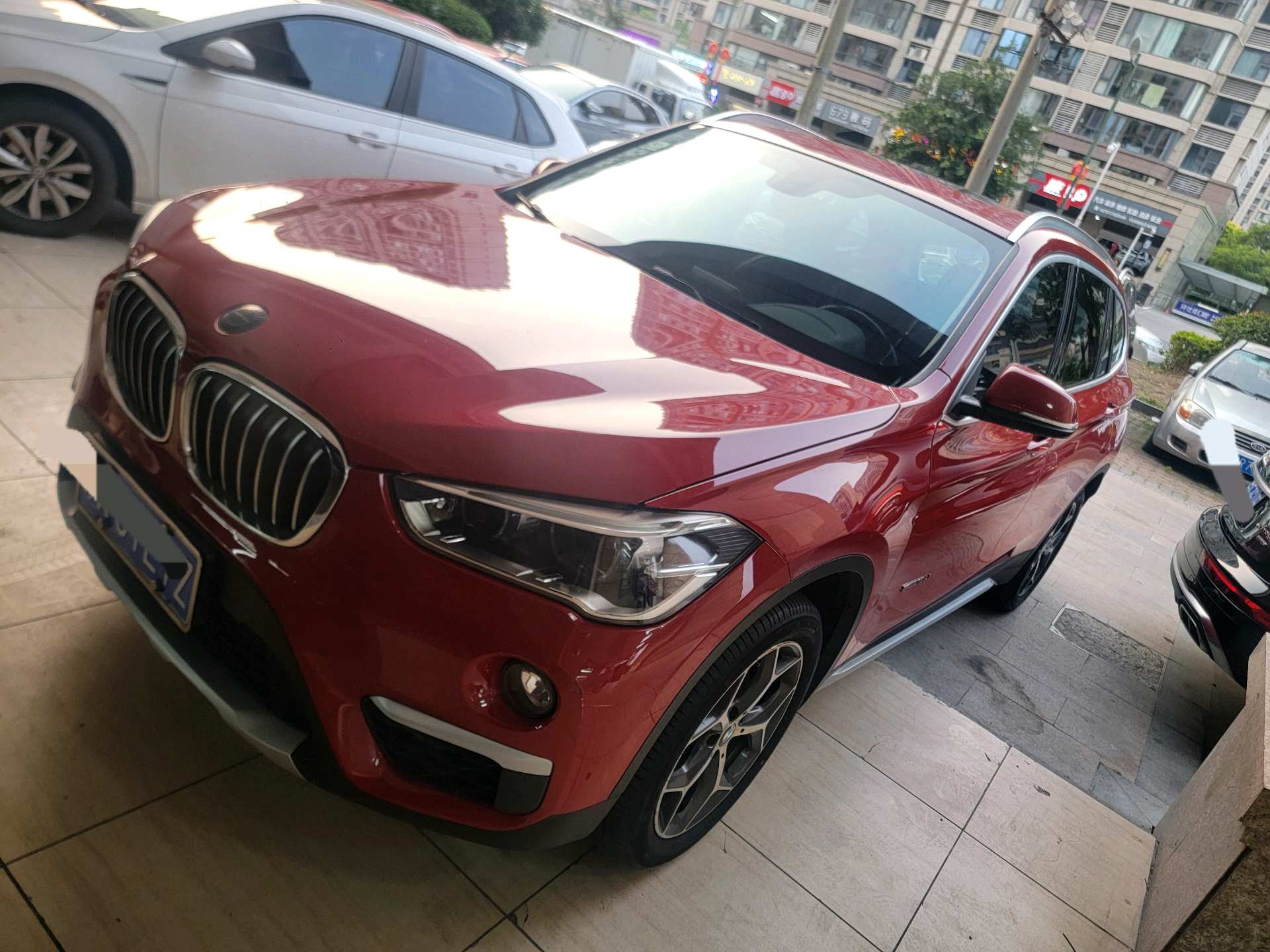 BMW X1 2018 BMW X1 2018 car image