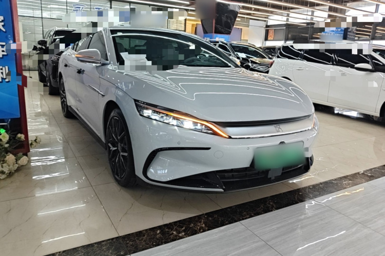 BYD Han 2025 #4 BYD Han 2025 car image #4