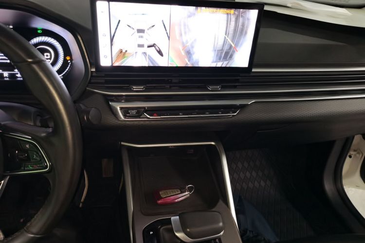 GEELY Emgrand 2023 изображение автомобиля #13