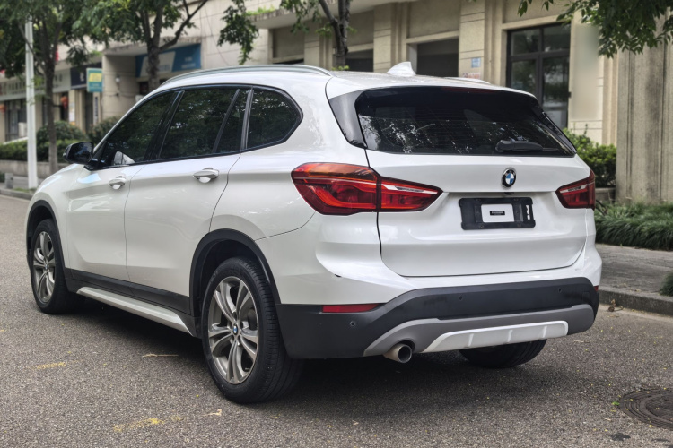 BMW X1 2018 car image #9
