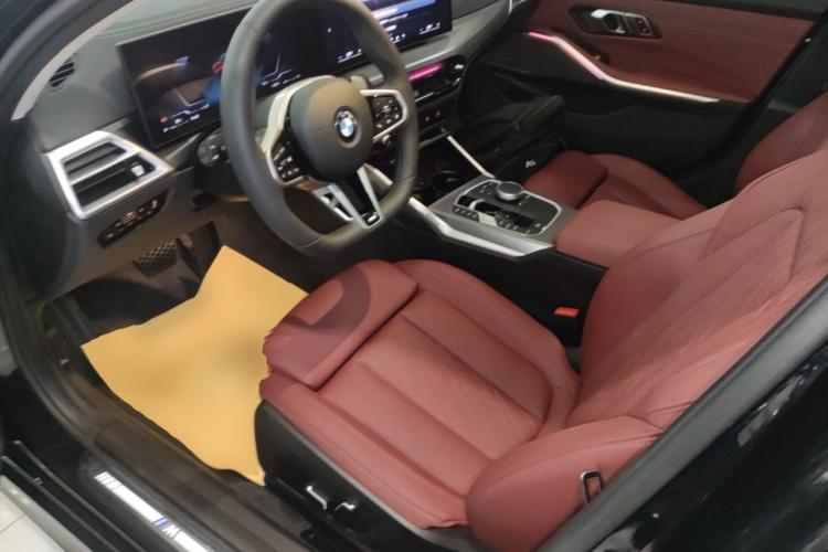 BMW 3 Series 2025 صورة سيارة #19