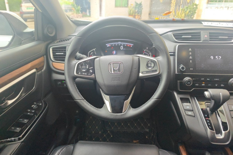 Honda CR-V 2019 car image #12
