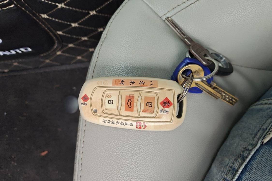 GEELY Emgrand 2014 #28 GEELY Emgrand 2014 immagine di auto #28