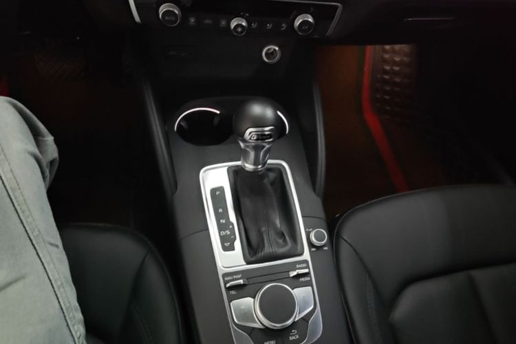 Audi A3 2019 #14 Audi A3 2019 car image #14