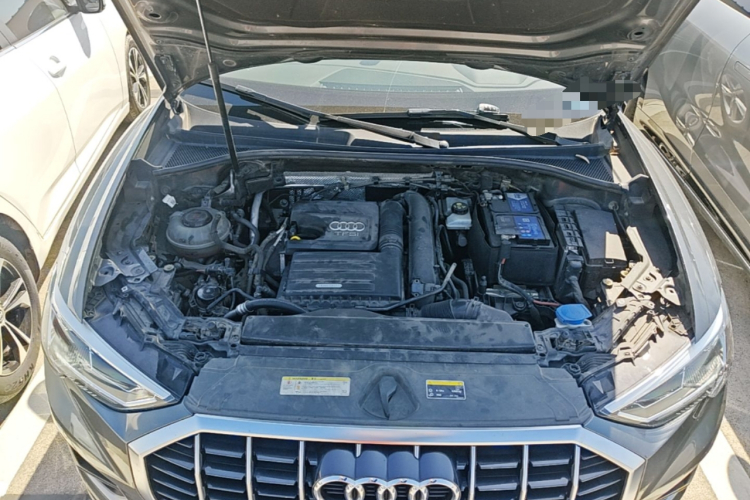 Audi Q3 2019 #20 Audi Q3 2019 car image #20