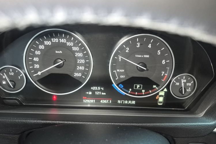 BMW 3 Series 2018 #12 BMW 3 Series 2018 image de voiture #12
