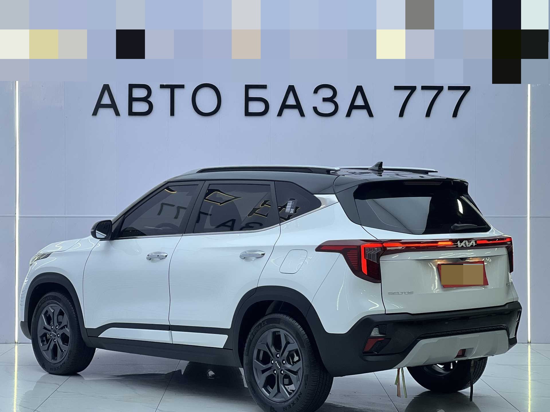 Kia Seltos 2024 car image #6