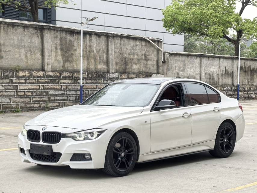 BMW 3 Series 2019 BMW 3 Series 2019 car image