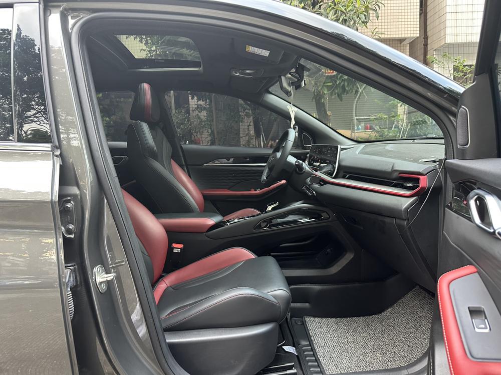 GEELY Coolray 2023 #21 GEELY Coolray 2023 car image #21
