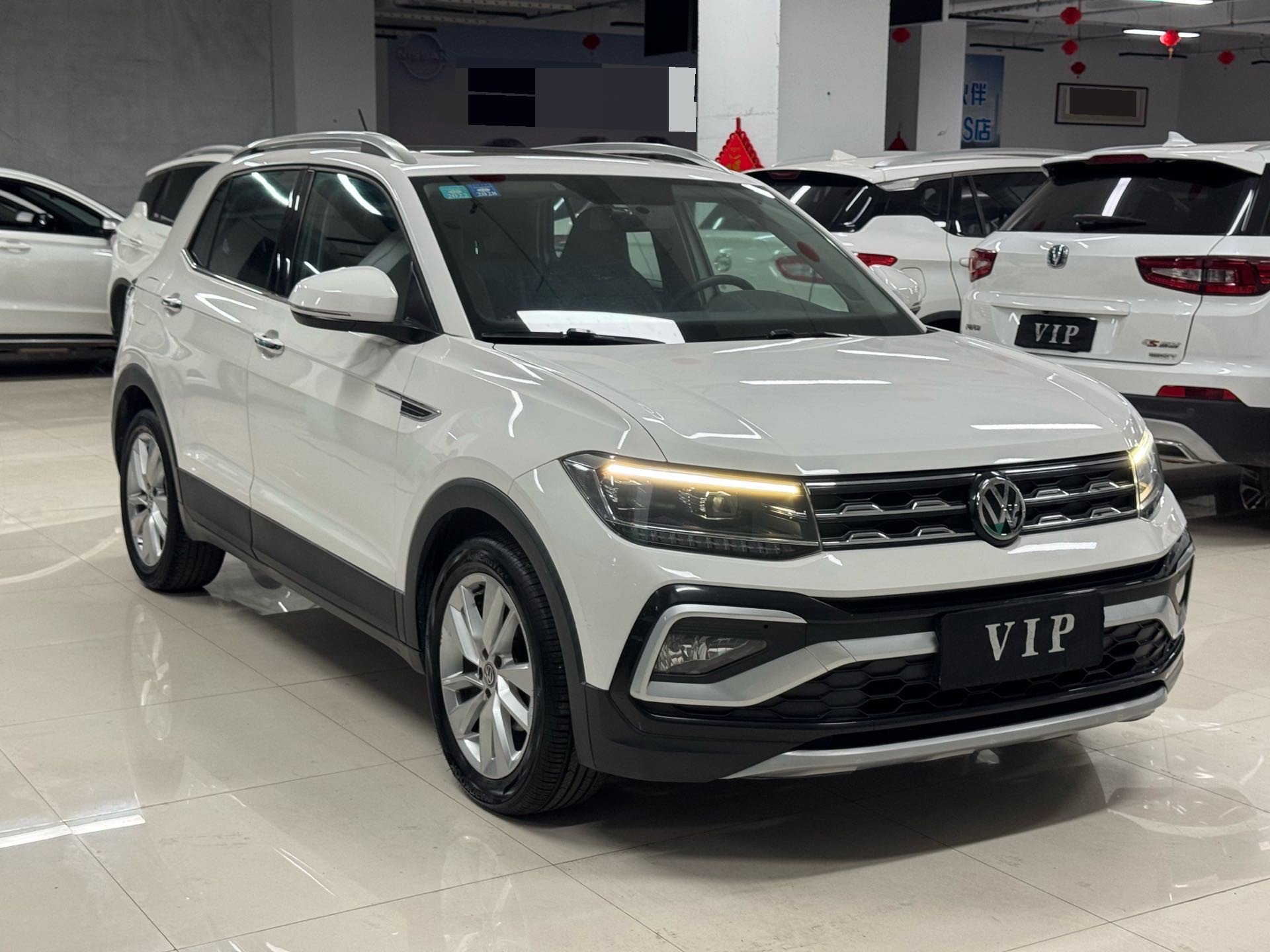 Volkswagen T-Cross 2020 car image #3