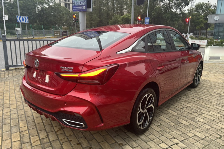 MG 5 2024 #9 MG 5 2024 imagen de coche #9