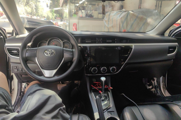Toyota Corolla 2018 car image #11