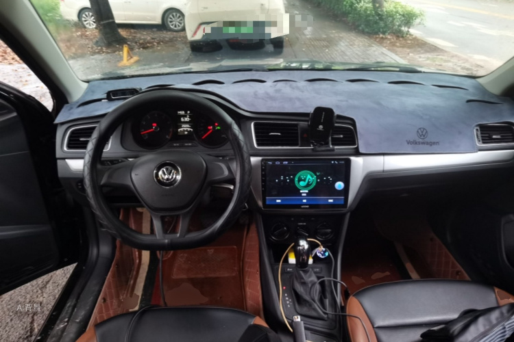 Volkswagen Lavida 2018 car image #11