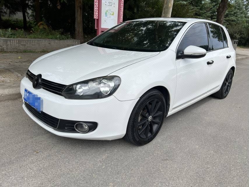 Volkswagen Golf 2012 Volkswagen Golf 2012 car image