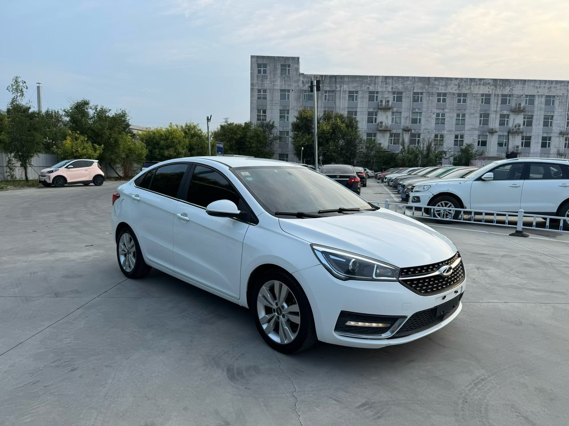 Chery Arrizo 5 2017 #3 Chery Arrizo 5 2017 immagine di auto #3