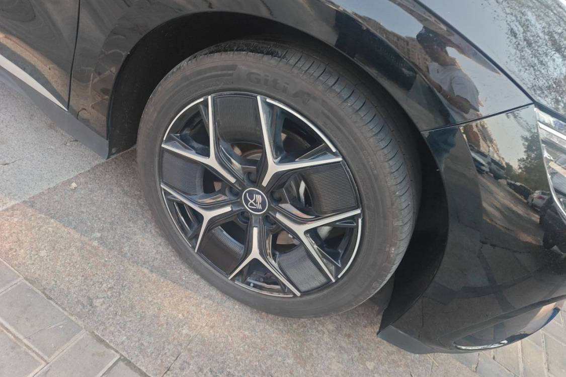 BYD Han 2024 #9 BYD Han 2024 изображение автомобиля #9