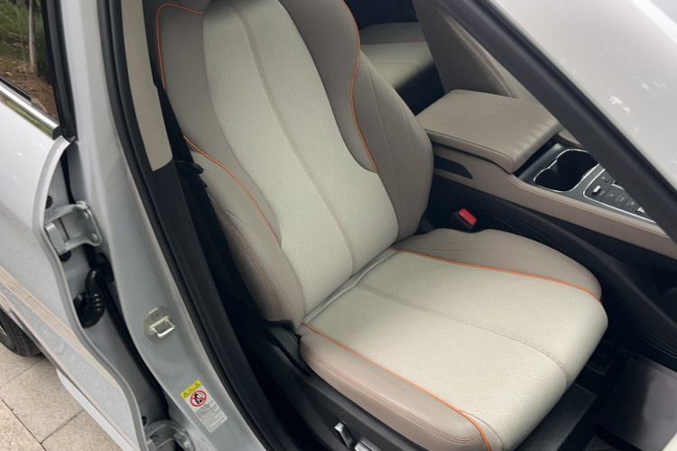BYD Yuan Plus 2023 #29 BYD Yuan Plus 2023 car image #29