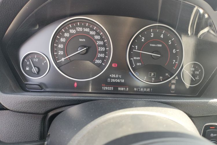 BMW 3 Series 2016 صورة سيارة #16