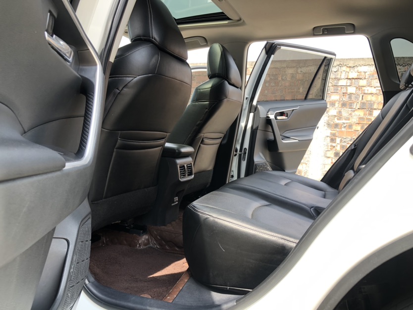 Toyota RAV4 2023 #9 Toyota RAV4 2023 immagine di auto #9