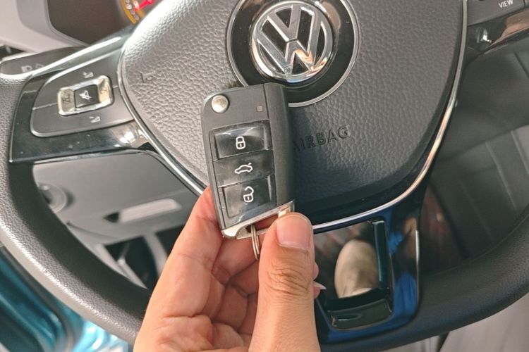 Volkswagen Tharu 2019 car image #9
