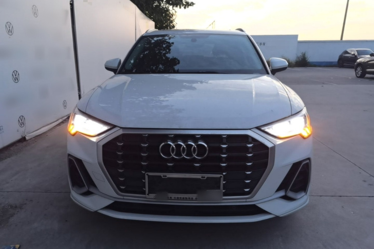 Audi Q3 2020 #3 Audi Q3 2020 car image #3