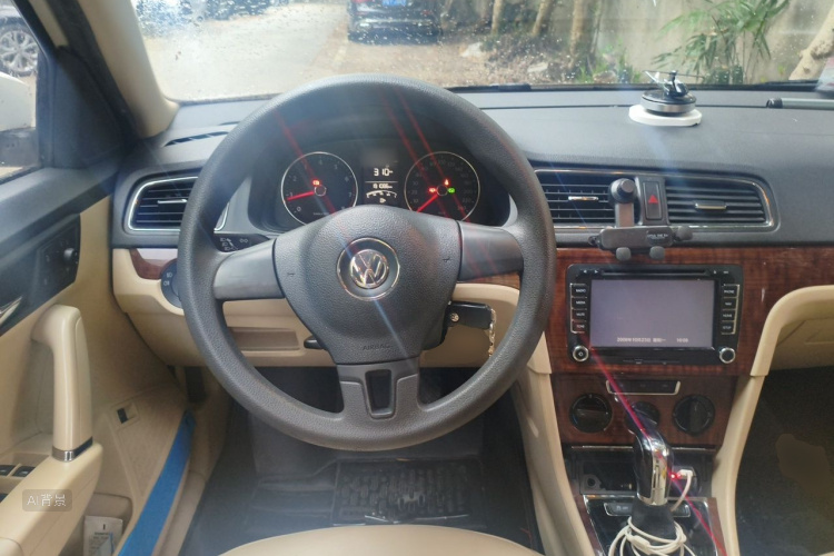 Volkswagen Lavida 2015 car image #12