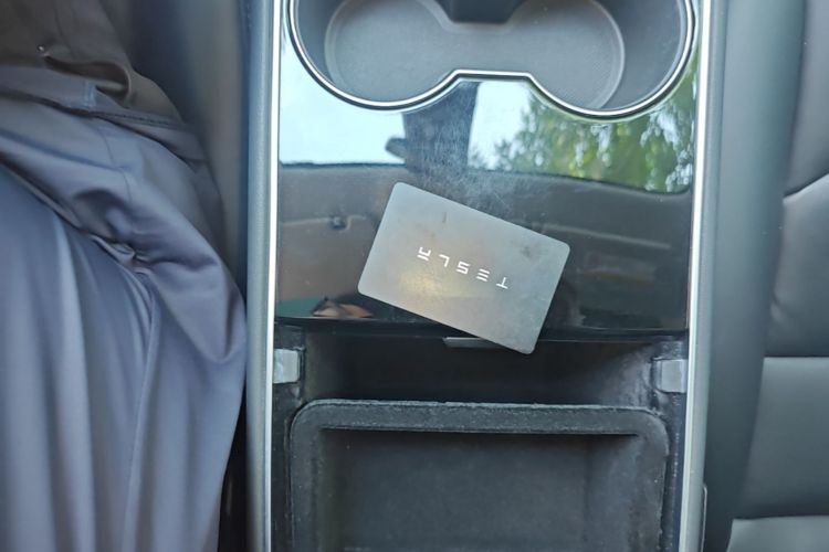 Tesla Model 3 2020 #9 Tesla Model 3 2020 car image #9