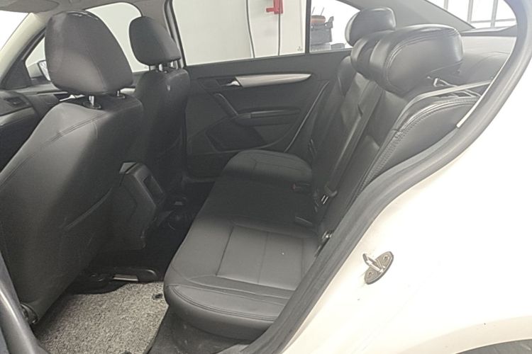Volkswagen Lavida 2017 car image #17